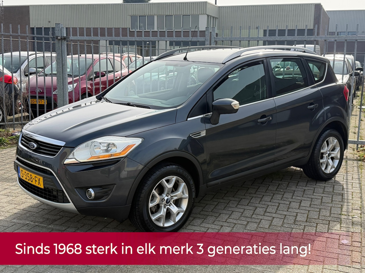 Ford Kuga - 2.5 20V Titanium 200PK 5Cylinder 4x4! Airco l Elek pakket l bleutooth l AUX! NIEUWE APK l - AutoWereld.nl