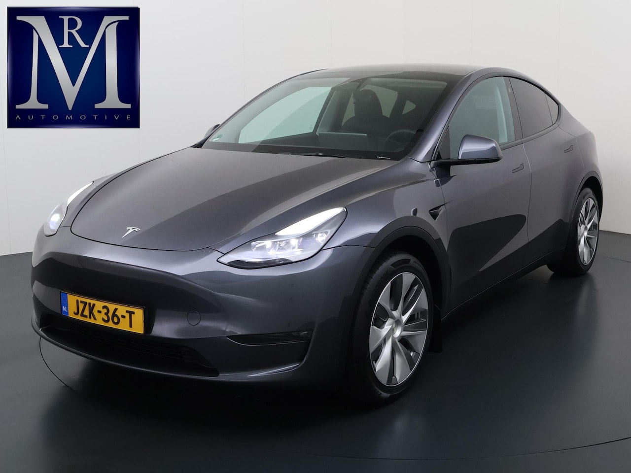 Tesla Model Y - Long Range AWD 75 kWh SOH 96% | AFNEEMBARE TREKHAAK | STOEL- EN STUURVERWARMING | FABRIEKS - AutoWereld.nl