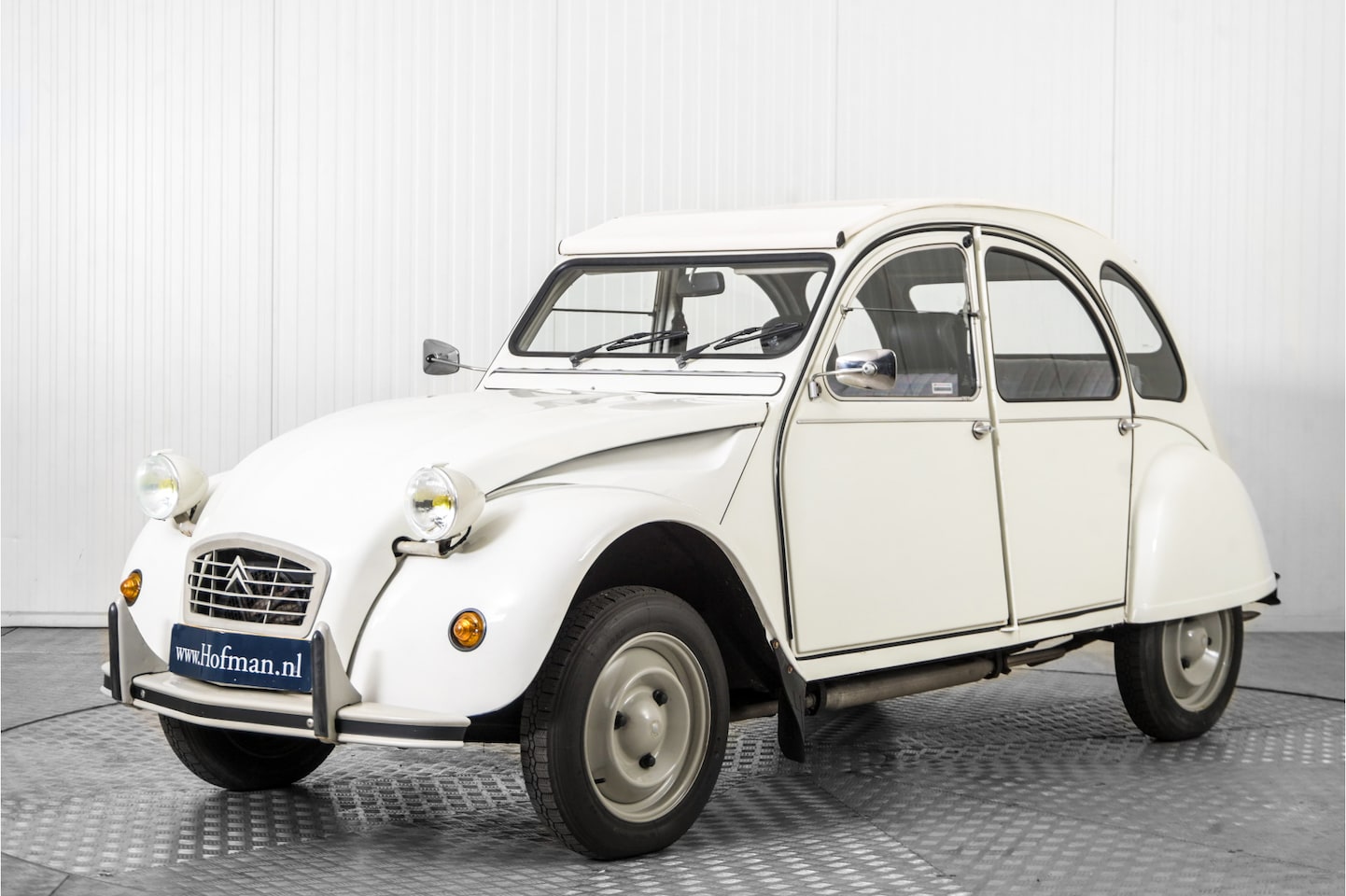 Citroën 2CV - 2CV6 Club 40.000 km - AutoWereld.nl