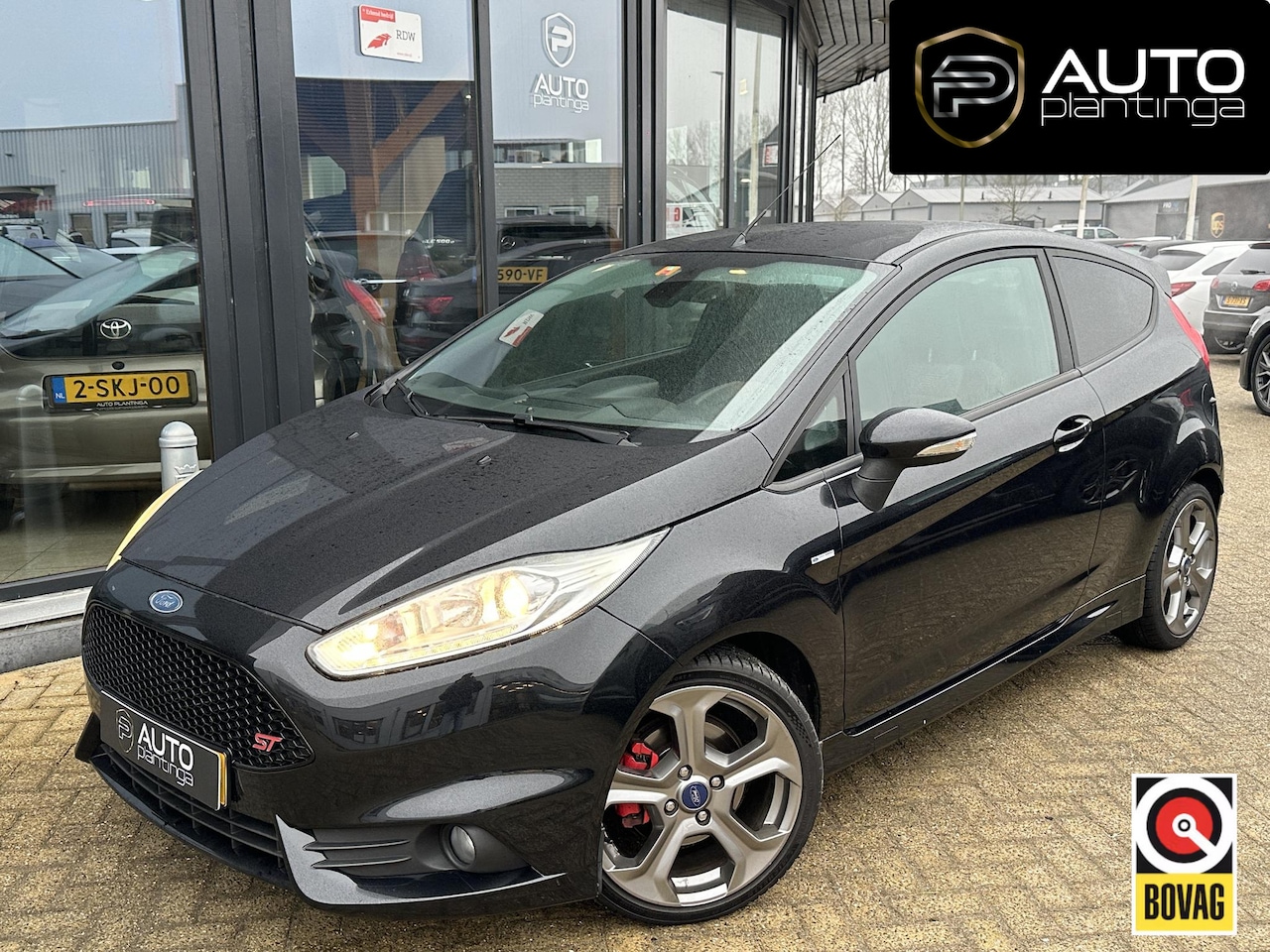 Ford Fiesta - 1.6 ST2 182PK | ZEER NETTE STAAT | Dealeronderhouden | Achteruitrijcamera | Recaro | Sony - AutoWereld.nl