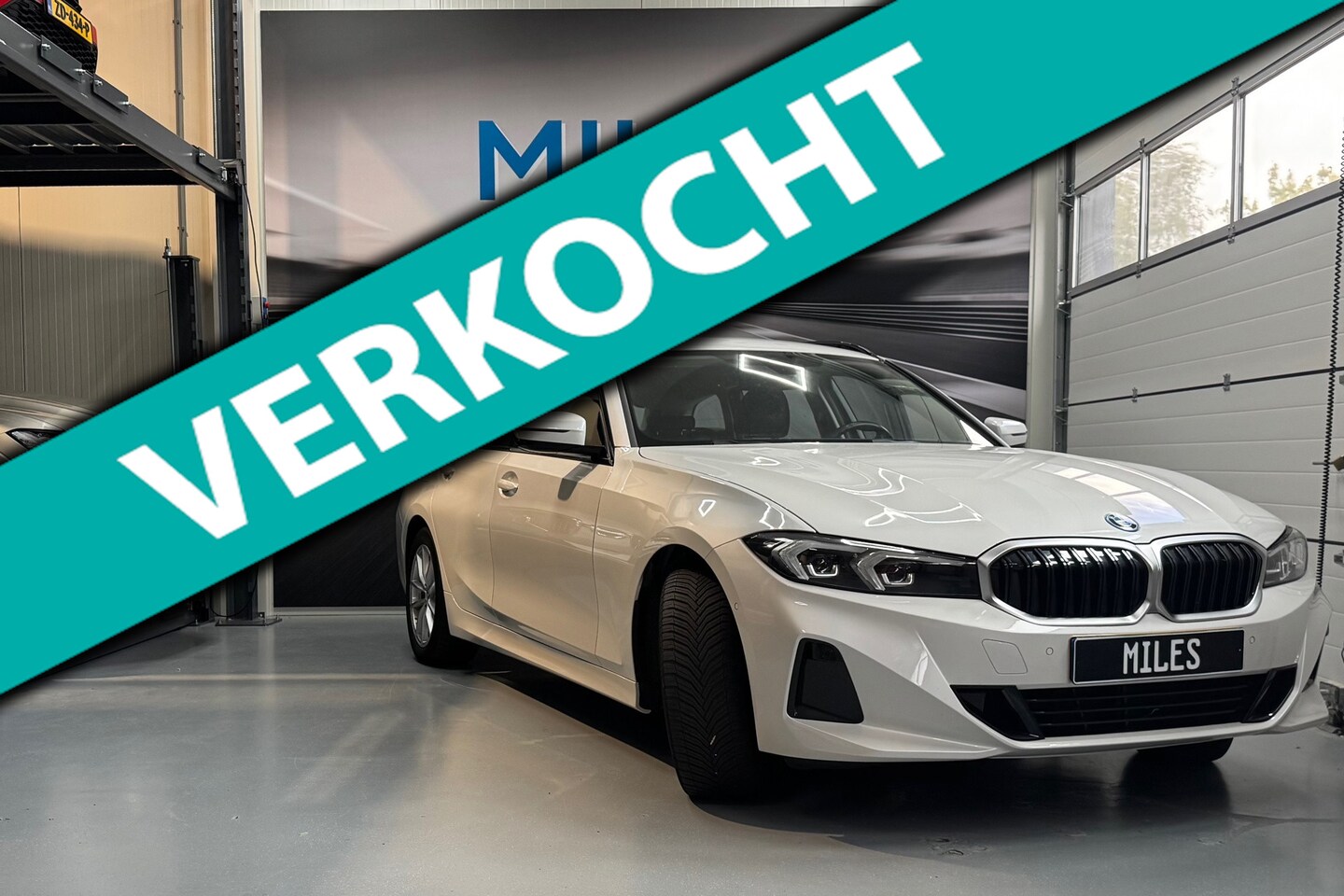 BMW 3-serie Touring - 320e Edition incl. 1 jaar Autotrust garantie - AutoWereld.nl