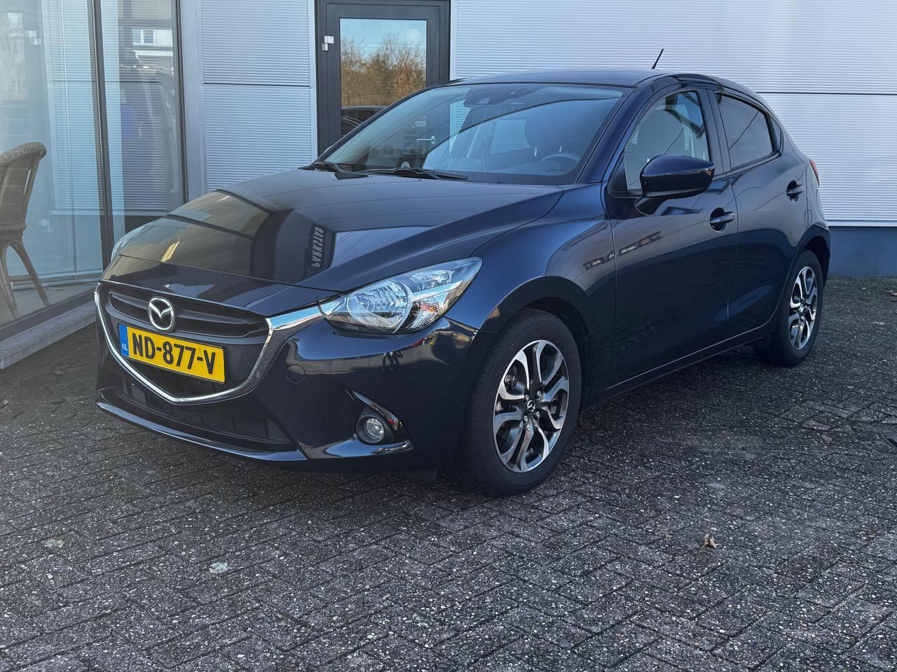 Mazda 2 - 1.5 66KW | 5DRS | DEALERONDERHOUDEN| STOELVER - AutoWereld.nl