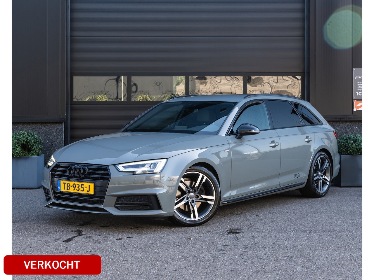 Audi A4 Avant - 2.0 TDI Sport 2x S-line | Black Edition | Leder | Virtual | Camera | Bose | Lane & Side As - AutoWereld.nl