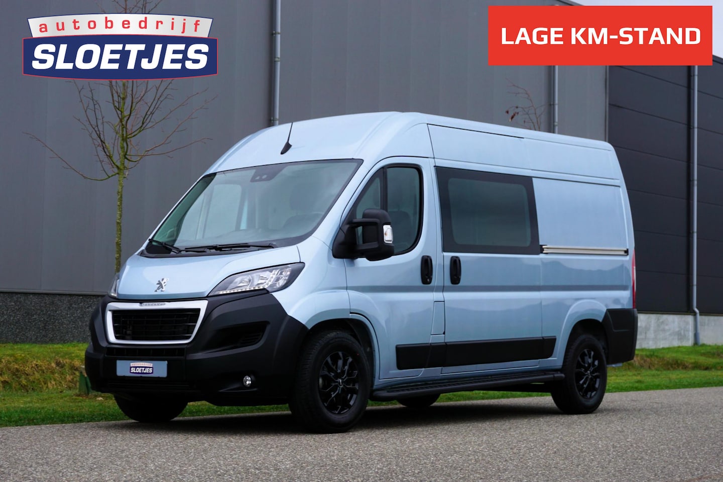 Peugeot Boxer - 2.2 BlueHDi 165 L2H2 Zwaar 3.5t |2 stoelen |2 schuifdeuren |2 airbags |Metallic |Topstaat - AutoWereld.nl