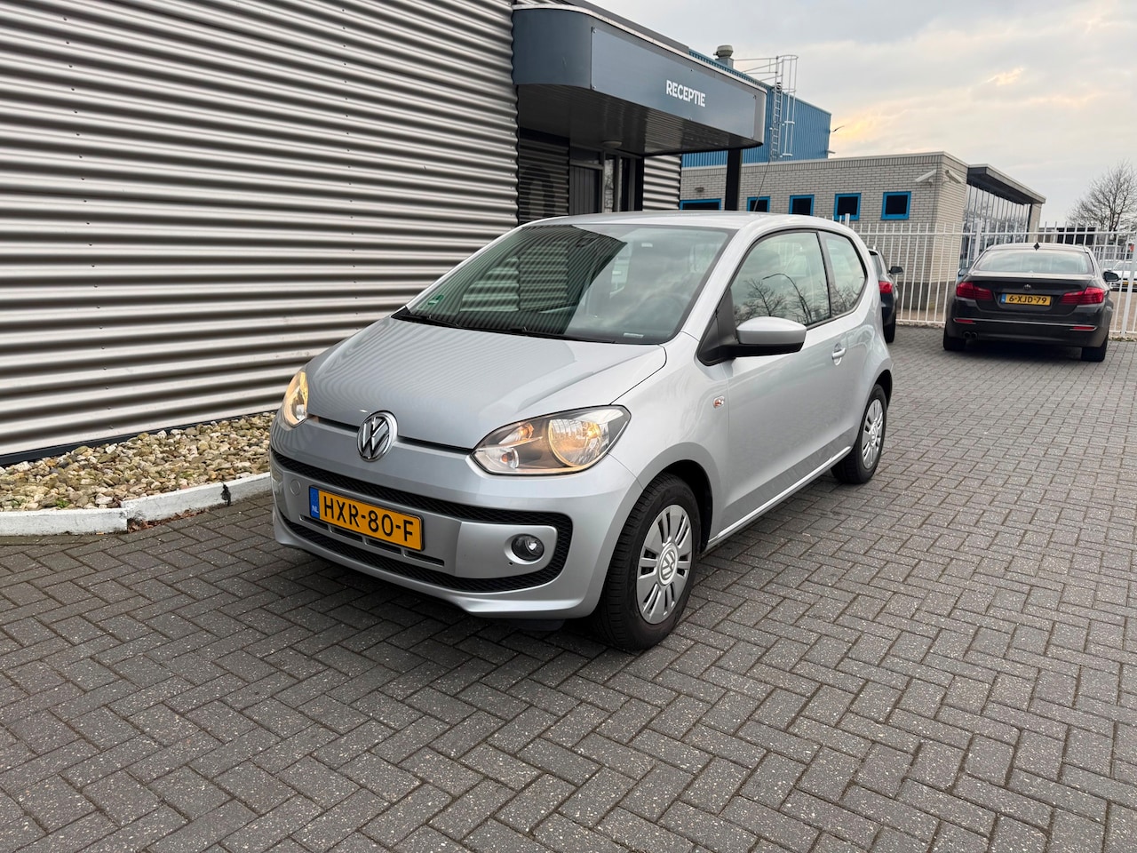 Volkswagen Up! - 1.0 take up! BlueMotion 1.0 take up! BlueMotion - AutoWereld.nl