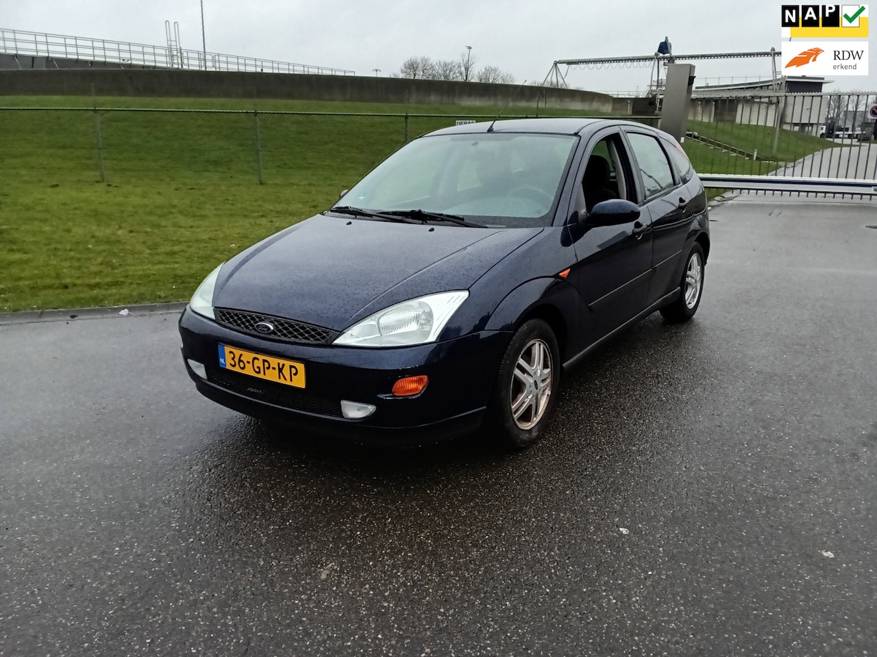 Ford Focus - 1.6-16V Collection 118000km NAP!! - AutoWereld.nl