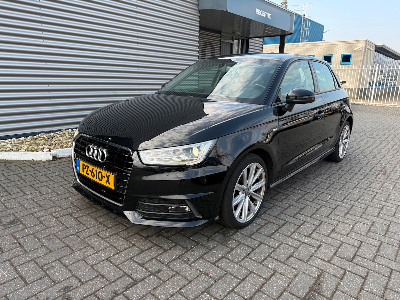 Audi A1 Sportback - 1.0 TFSI Adrenalin 1.0 TFSI Adrenalin - AutoWereld.nl