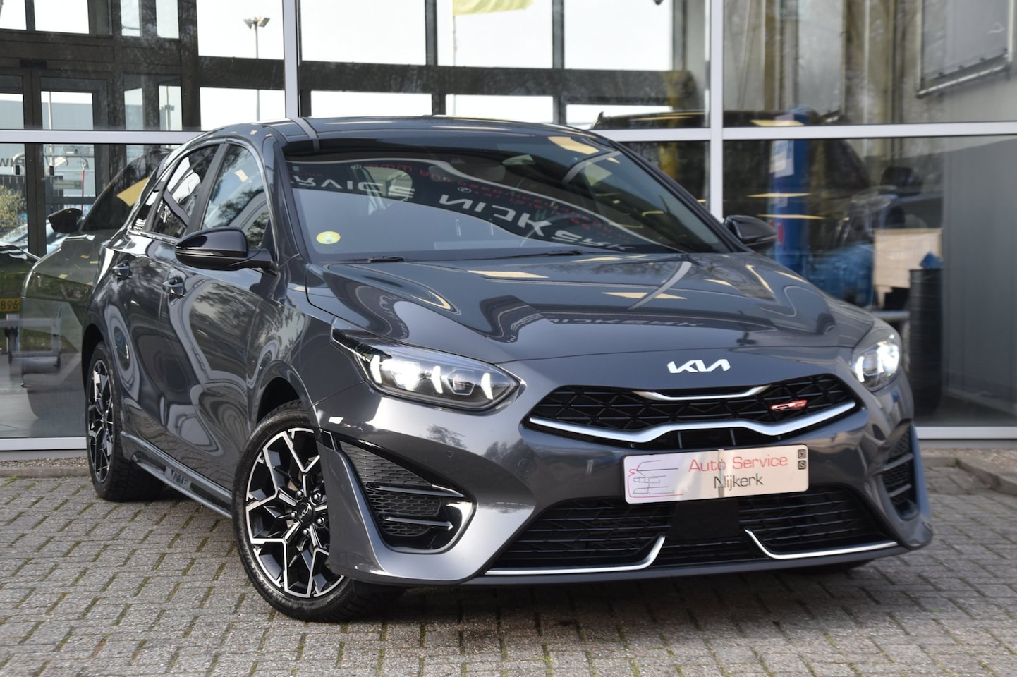 Kia Cee'd - Ceed 1.6 T-GDi GT Aut. Leder Nav. Led Camera Pdc Voll - AutoWereld.nl