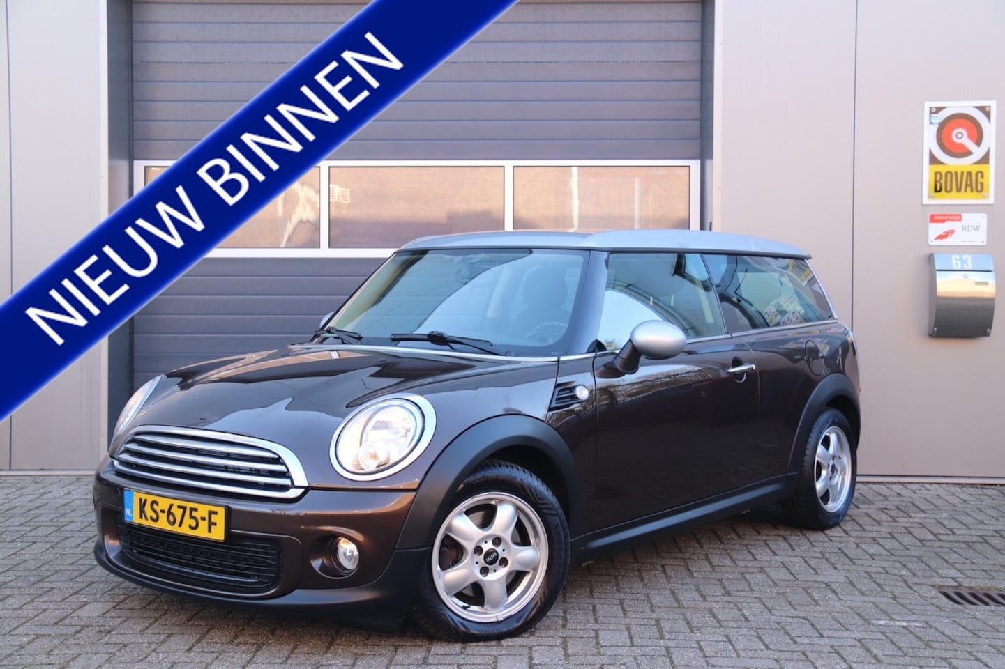 MINI Clubman - Mini Stoelverwarming, Parkeerhulp, Cruise 1.6 Cooper Pepper - AutoWereld.nl