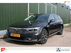 Volkswagen Passat Variant - 1.4 TSI PHEV GTE Business, VIRTUEEL, GLAZEN PANORAMADAK , NAVIGATIE, CAMERA, TREKHAAK