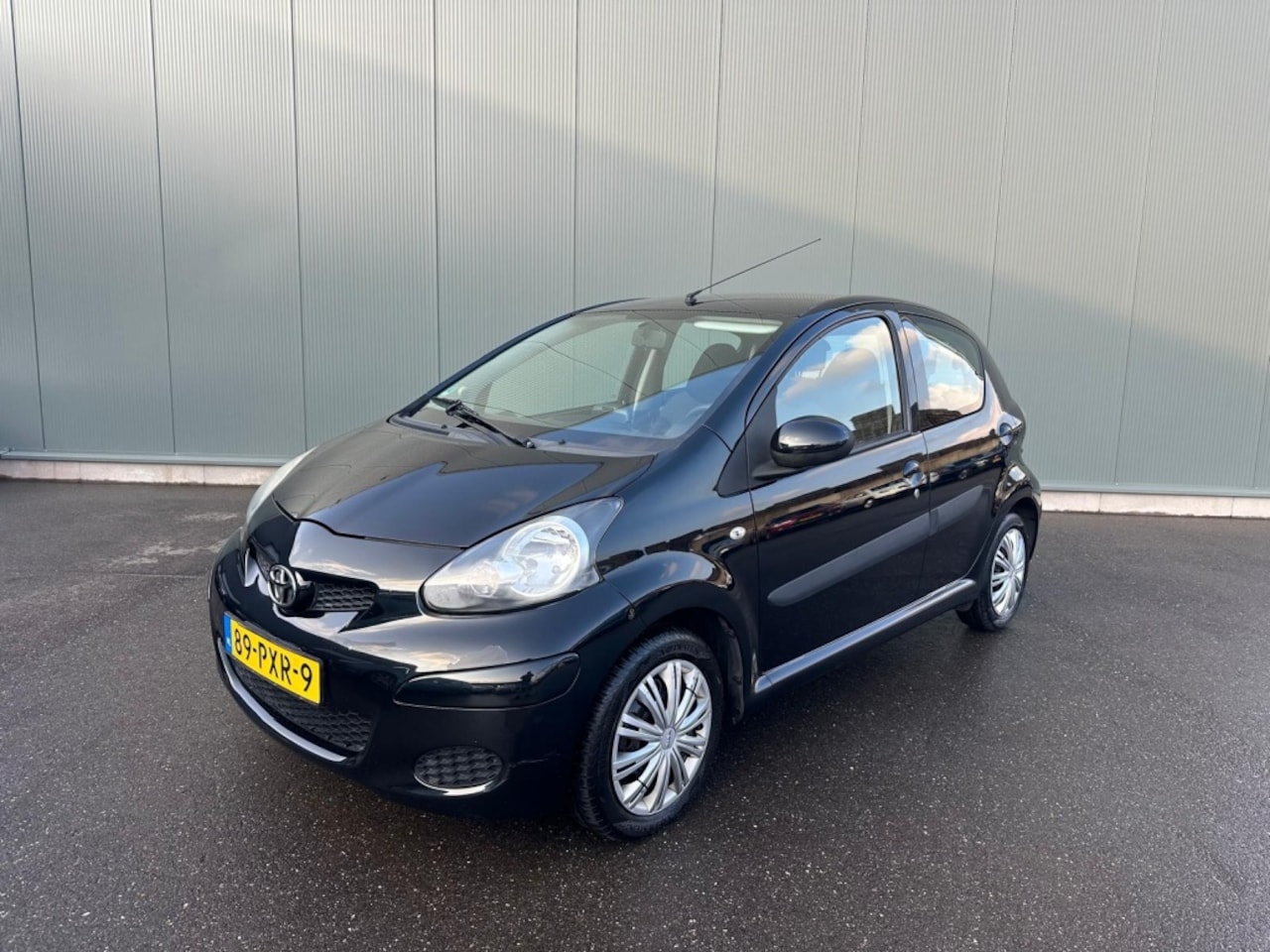 Toyota Aygo - 1.0-12V Comfort Nav. AUTOMAAT | NAP ! - AutoWereld.nl