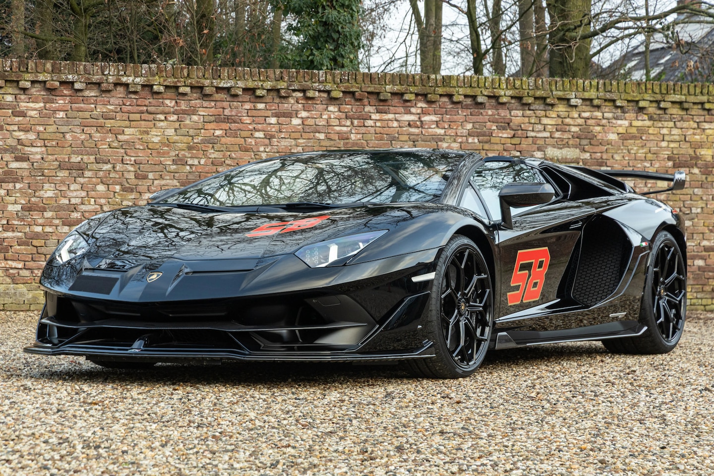 Lamborghini Aventador - SVJ Roadster "Ad Personam" Exclusive: from the first owner and delivery mileage, SVJ - als - AutoWereld.nl