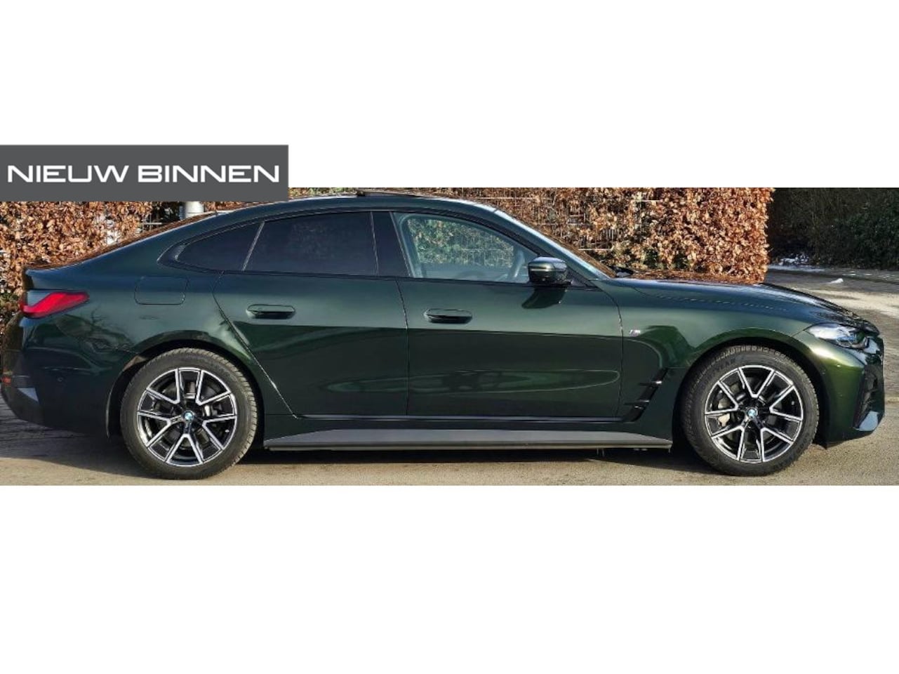 BMW i4 - eDrive35 High Executive 70 kWh M Sport | Harman Kardon | Panoramadak | Stuurverwarming | S - AutoWereld.nl