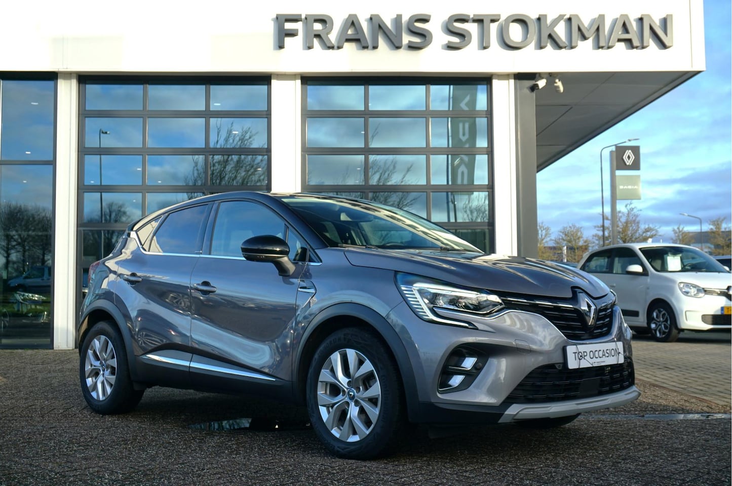 Renault Captur - 1.6 E-Tech Plug-in Hybrid 160 Intens - AutoWereld.nl