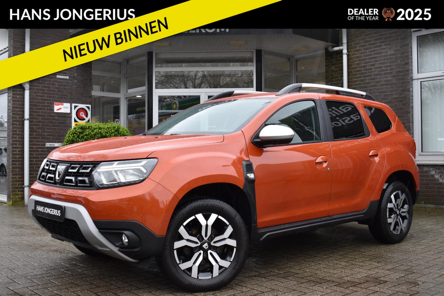 Dacia Duster - 1.0 TCe Bi-Fuel Prestige LPG | NAVIGATIE | CAMERA | TREKHAAK | CLIMATE CONTROL | LICHTMETA - AutoWereld.nl