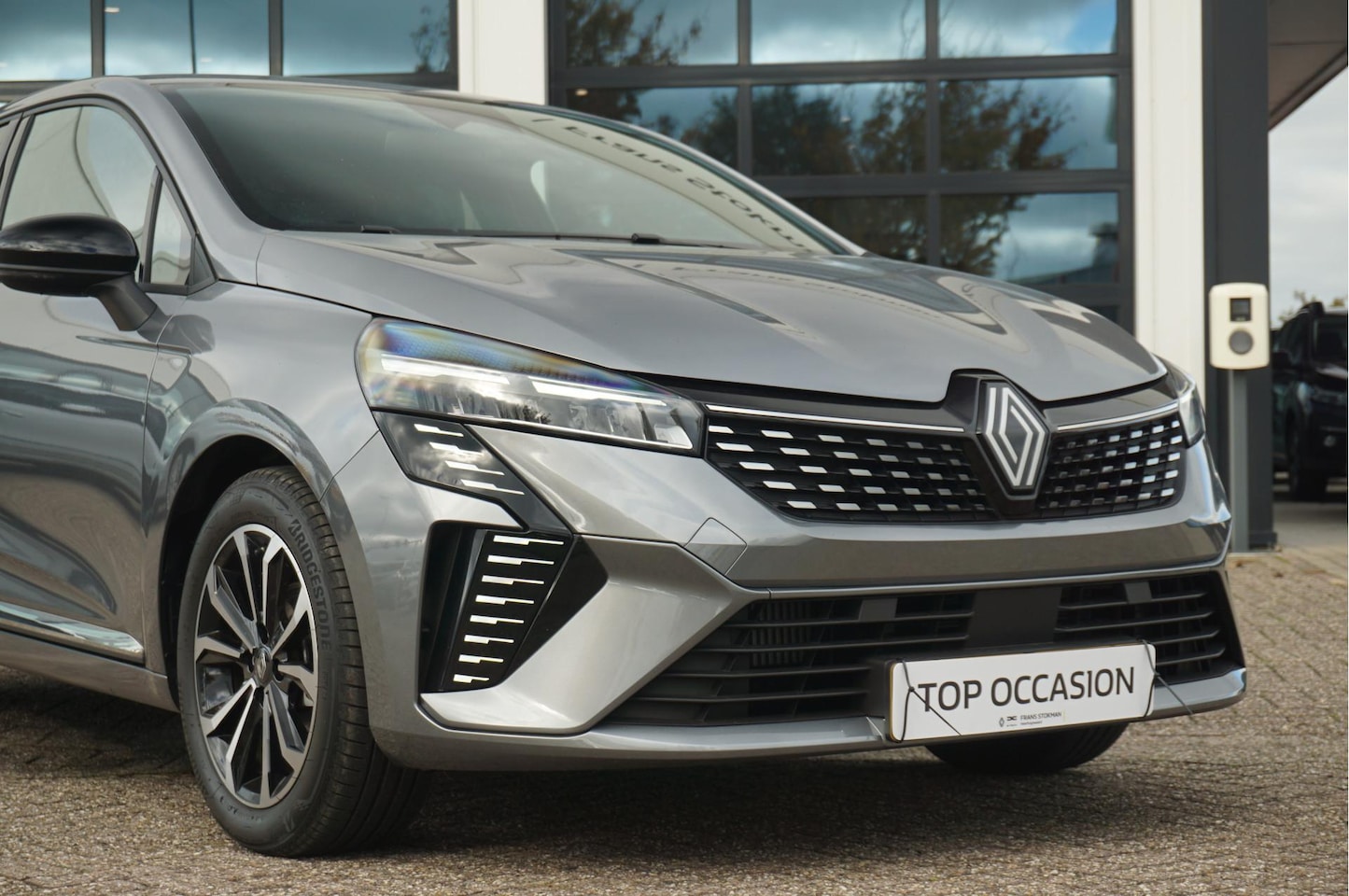 Renault Clio - 1.0 TCe 90 GPF Techno "Actie gratis afleverpakket!" - AutoWereld.nl