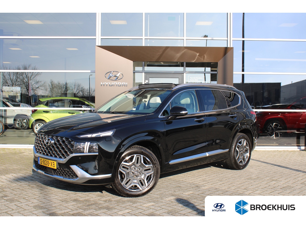 Hyundai Santa Fe - Premium Plus Sky | 19-inch lichtmetalen velgen met 235/55 R19-banden | Actieve rijbaanassi - AutoWereld.nl
