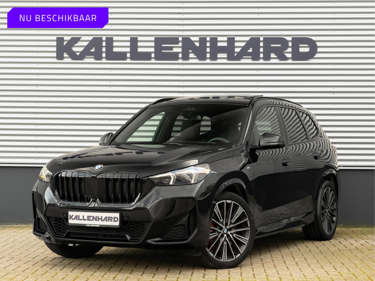 BMW X1 - sDrive18i M-Sport Pro - 20 inch - Pano - Memory - Trekhaak - Head-up - AutoWereld.nl