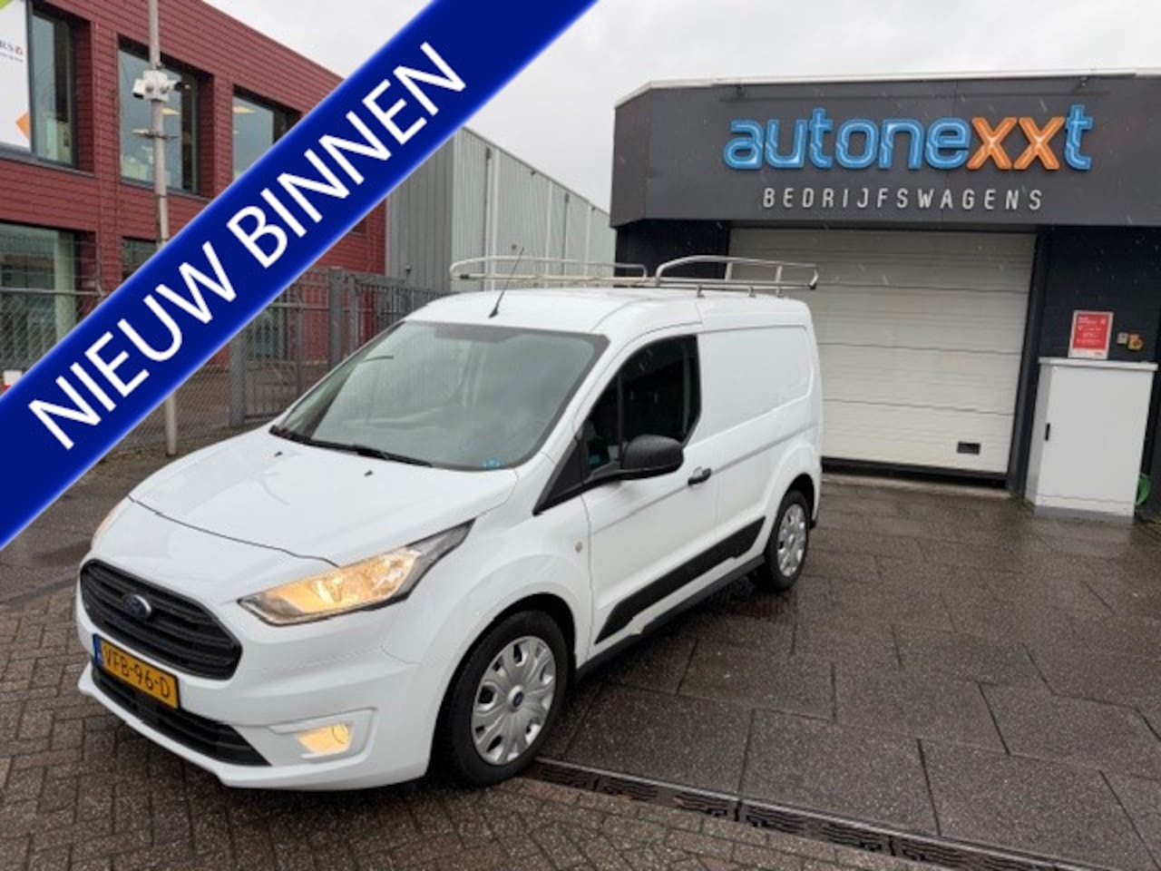 Ford Transit Connect - 1.5 EcoBlue L1 Trend HP AIRCO I TREKHAAK I IMPERIAAL I PDC I 1e EIGENAAR I COMPLETE ONDERH - AutoWereld.nl