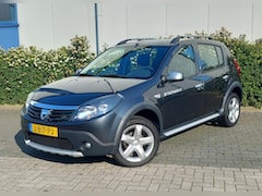 Dacia Sandero Stepway - 1.6 MPI 85pk Airco/Trekhaak