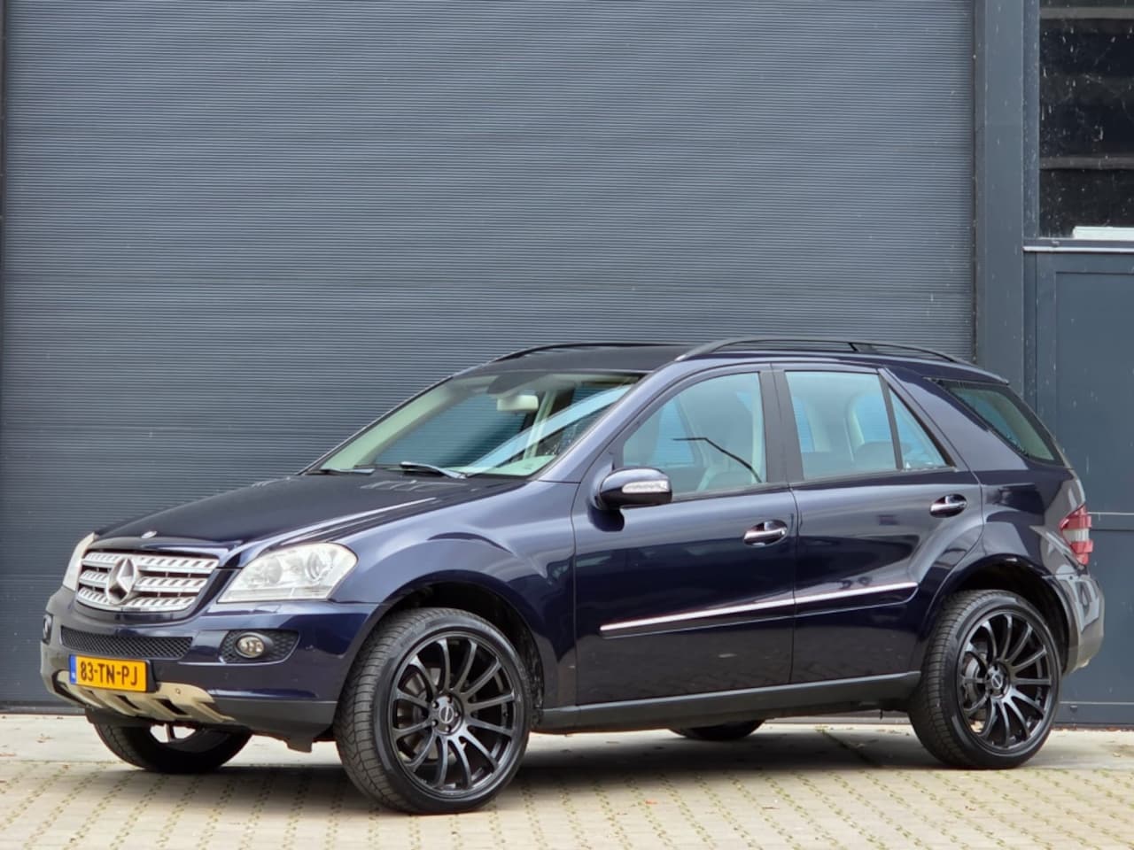 Mercedes-Benz M-klasse - 350 4-MATIC NAP BOMVOLLE AUTO APK '27 - AutoWereld.nl