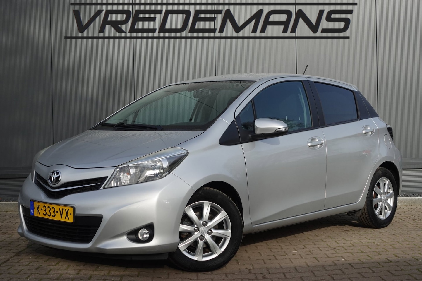 Toyota Yaris - 1.3 VVT-i Aspiration 1.3 VVT-i Aspiration Clima/Navi - AutoWereld.nl