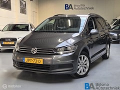 Volkswagen Touran - 1.2 TSI Comfortline | 7p. | PDC | 17" LMV | Netjes
