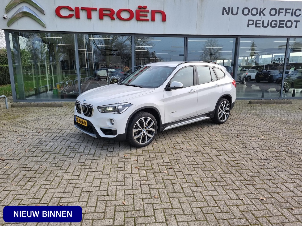 BMW X1 - sDrive20i Centennial High Executive - AutoWereld.nl