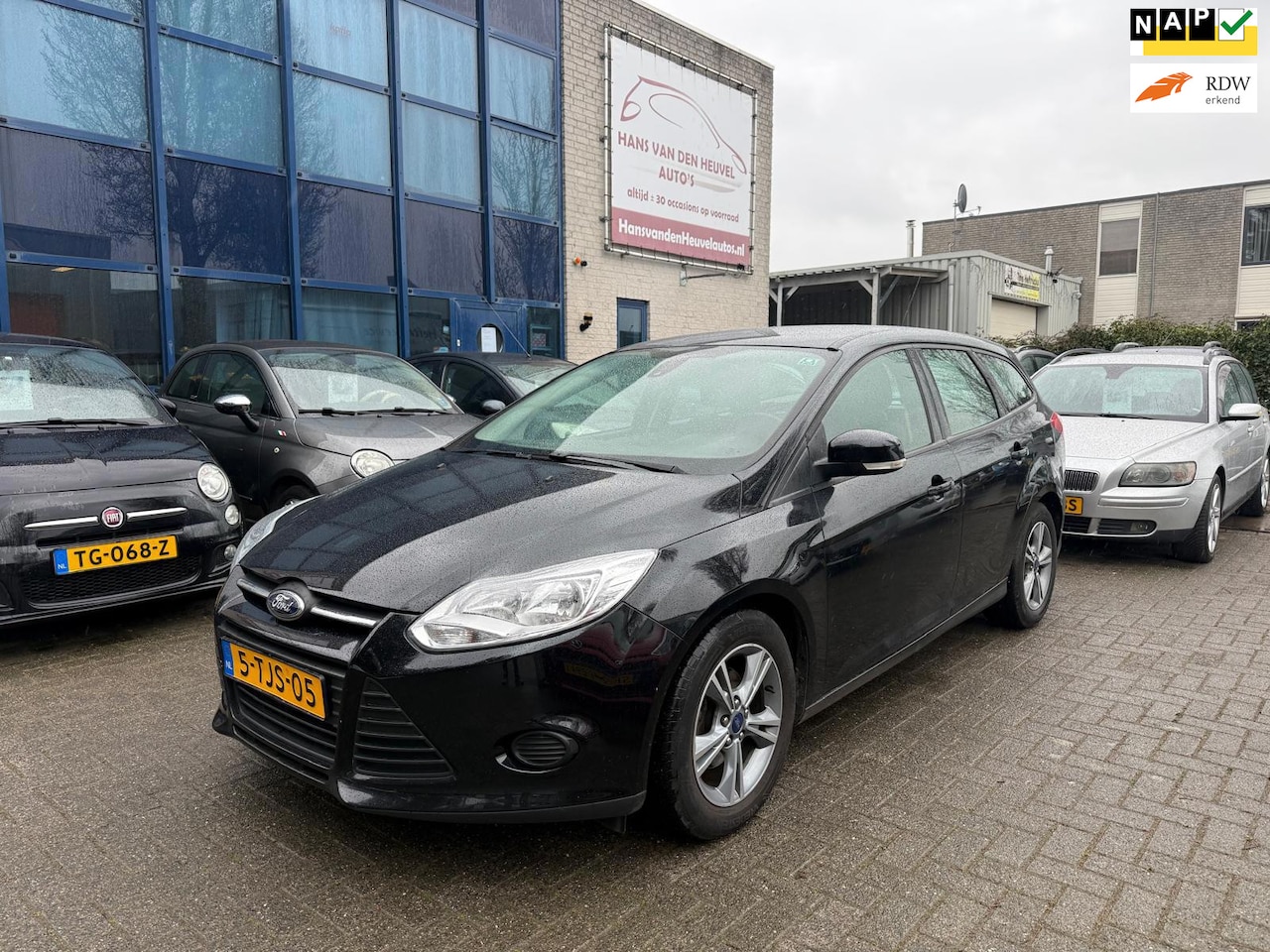 Ford Focus Wagon - 1.0 EcoBoost Edition Trekhaak, APK 01/27 - AutoWereld.nl
