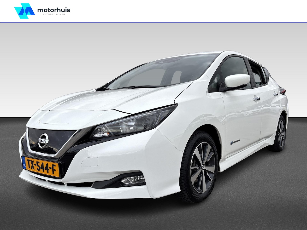 Nissan LEAF - Electric 40kWh Acenta SOH 94% AUTOMATIC - AutoWereld.nl