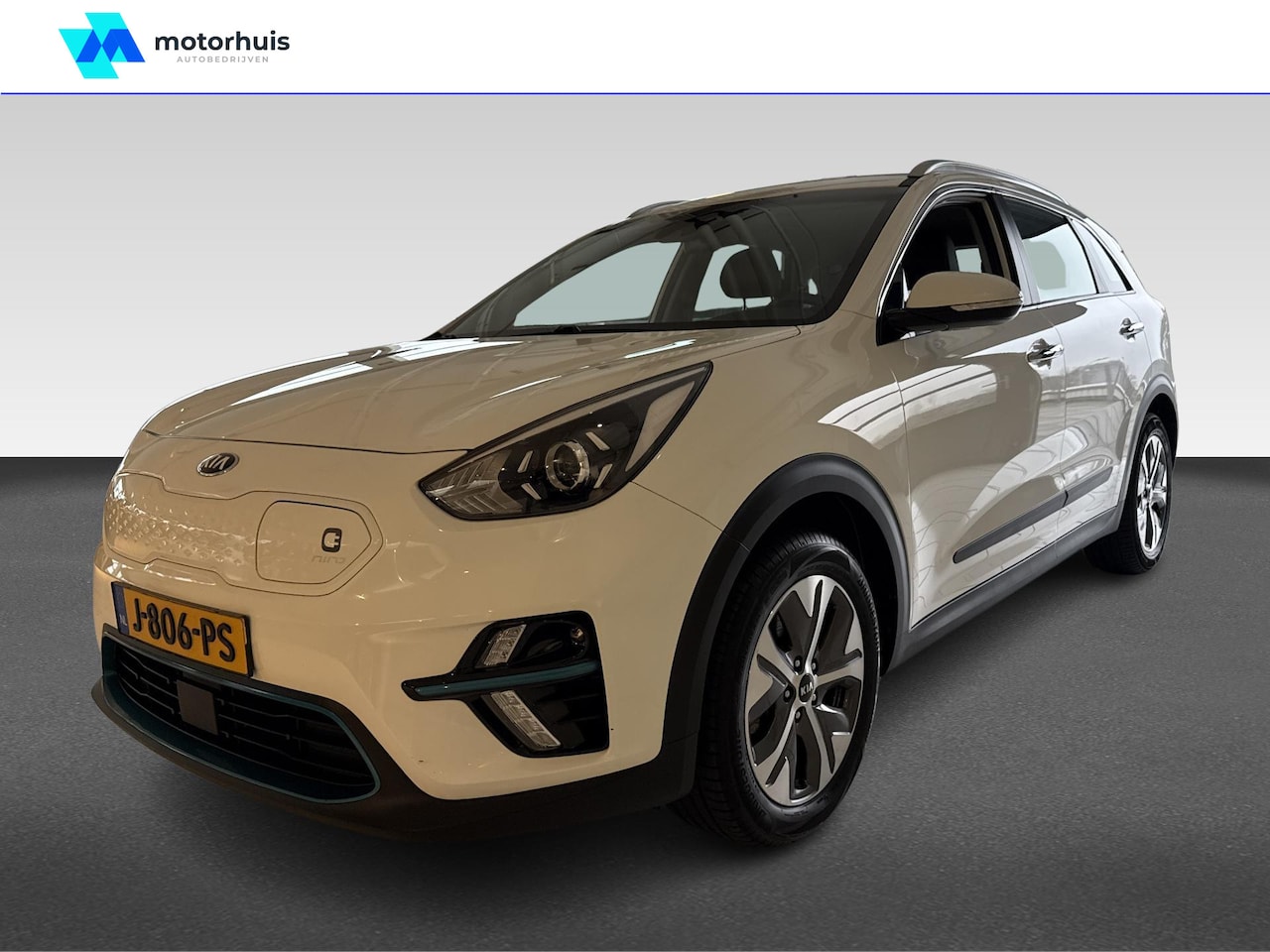 Kia e-Niro - 64KWH 204PK AUTOMAAT DYNAMICLINE NAVI CAMERA WINTERPACK NAP AUTOMATIC - AutoWereld.nl
