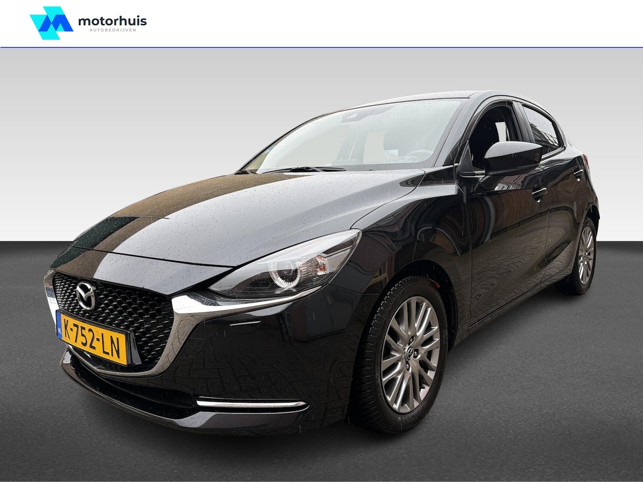 Mazda 2 - 1.5 SKYACTIV-G 90PK Luxury MANUAL - AutoWereld.nl