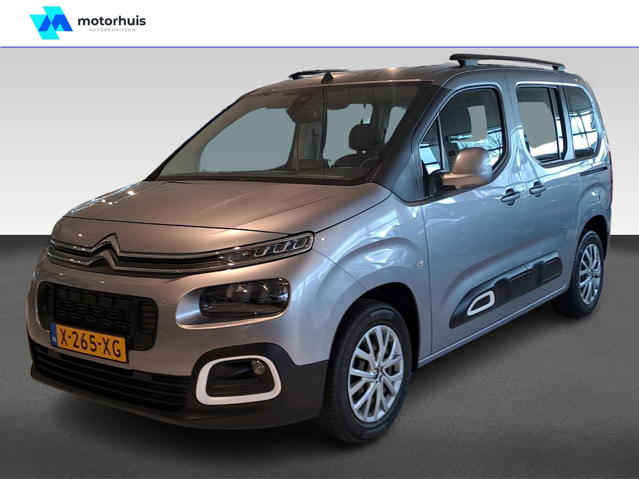 Citroën Berlingo - 1.2 PureTech 110pk S&S Shine MANUAL - AutoWereld.nl