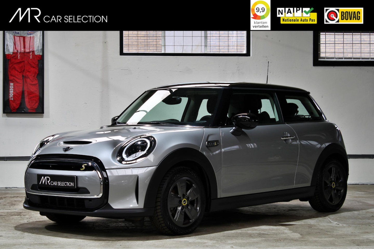 MINI Mini-Electric - Essential 33 kWh | Navigatie | LED | Stoelverwarming | Apple Carplay | Parkeersensoren | B - AutoWereld.nl