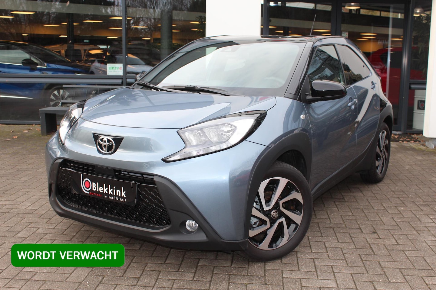 Toyota Aygo X - 1.0 VVT-i MT play 1.0 VVT-i MT Play - AutoWereld.nl