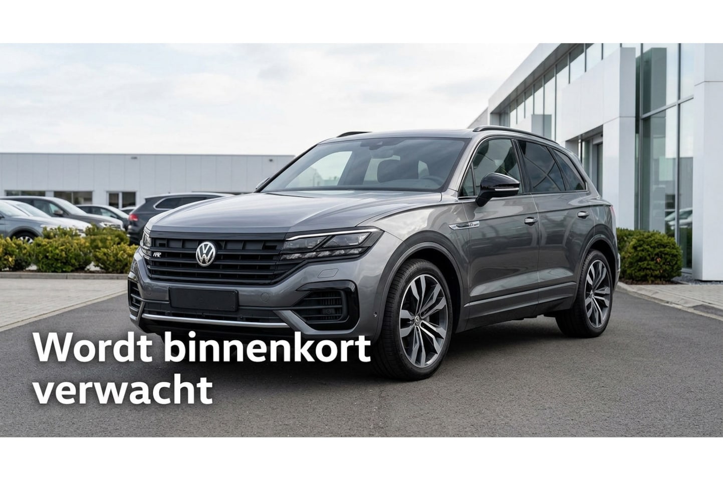 Volkswagen Touareg - 4.0 V8 TDI R-Line 4Motion | Grijs Kenteken EX BTW | 421PK | Pano | Dynaudio | Leder - AutoWereld.nl