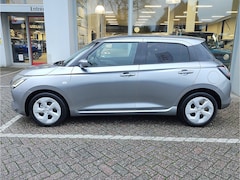 Suzuki Swift - 1.2 SELECT SMART HYBRID AUTOMAAT Direct Leverbaar | Tot 10 JAAR GARANTIE | Inclusief € 1.5