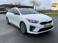 Kia Pro cee'd - ProCeed 1.4 T-GDI GT-PlusLine, Aut, Acc, Schuifdak, Stoel-/stuurverw, Cam, Led, Keyless, G