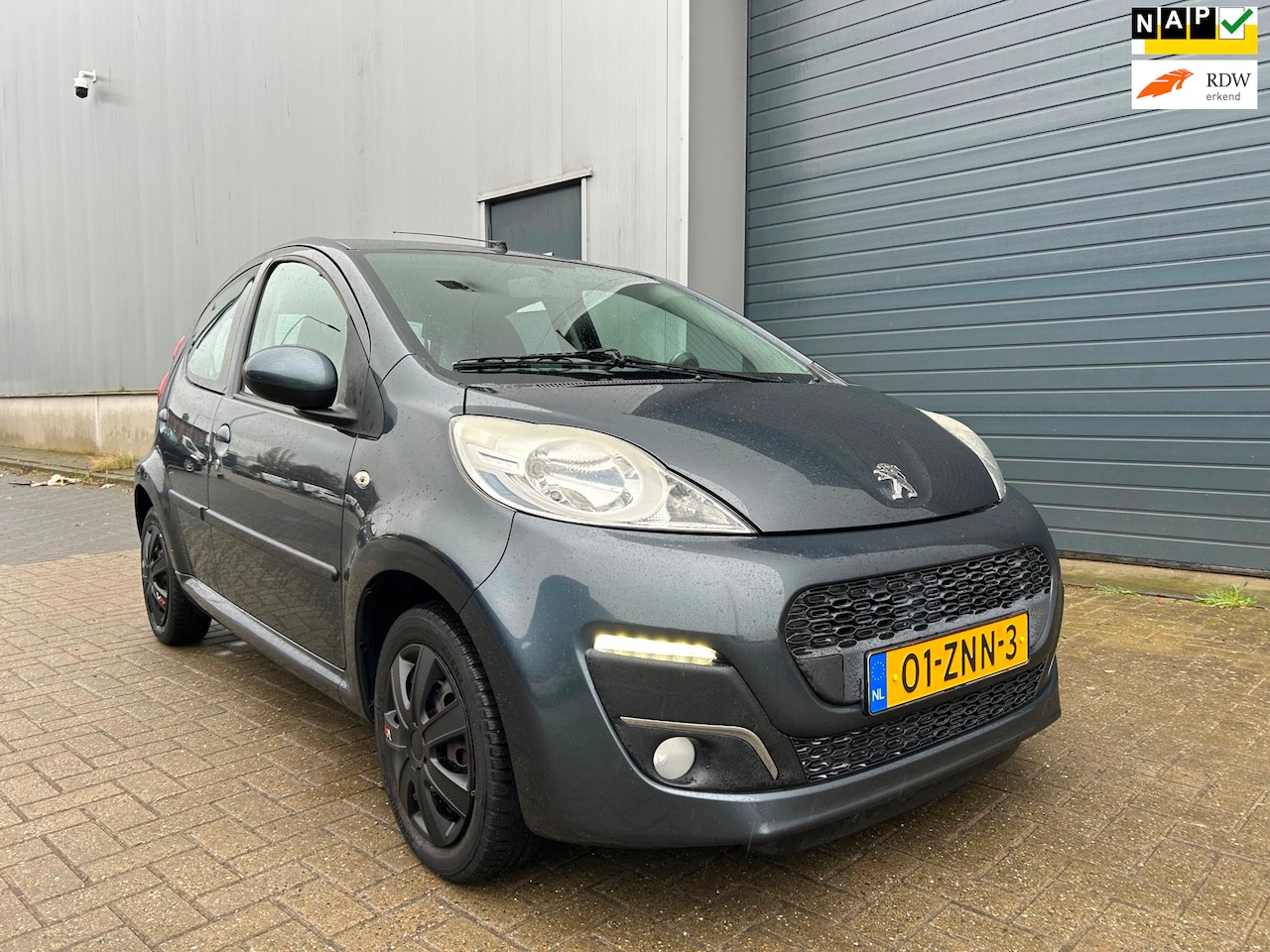 Peugeot 107 - 1.0i Active AIRCO LED 5DRS 58000KM NAP - AutoWereld.nl