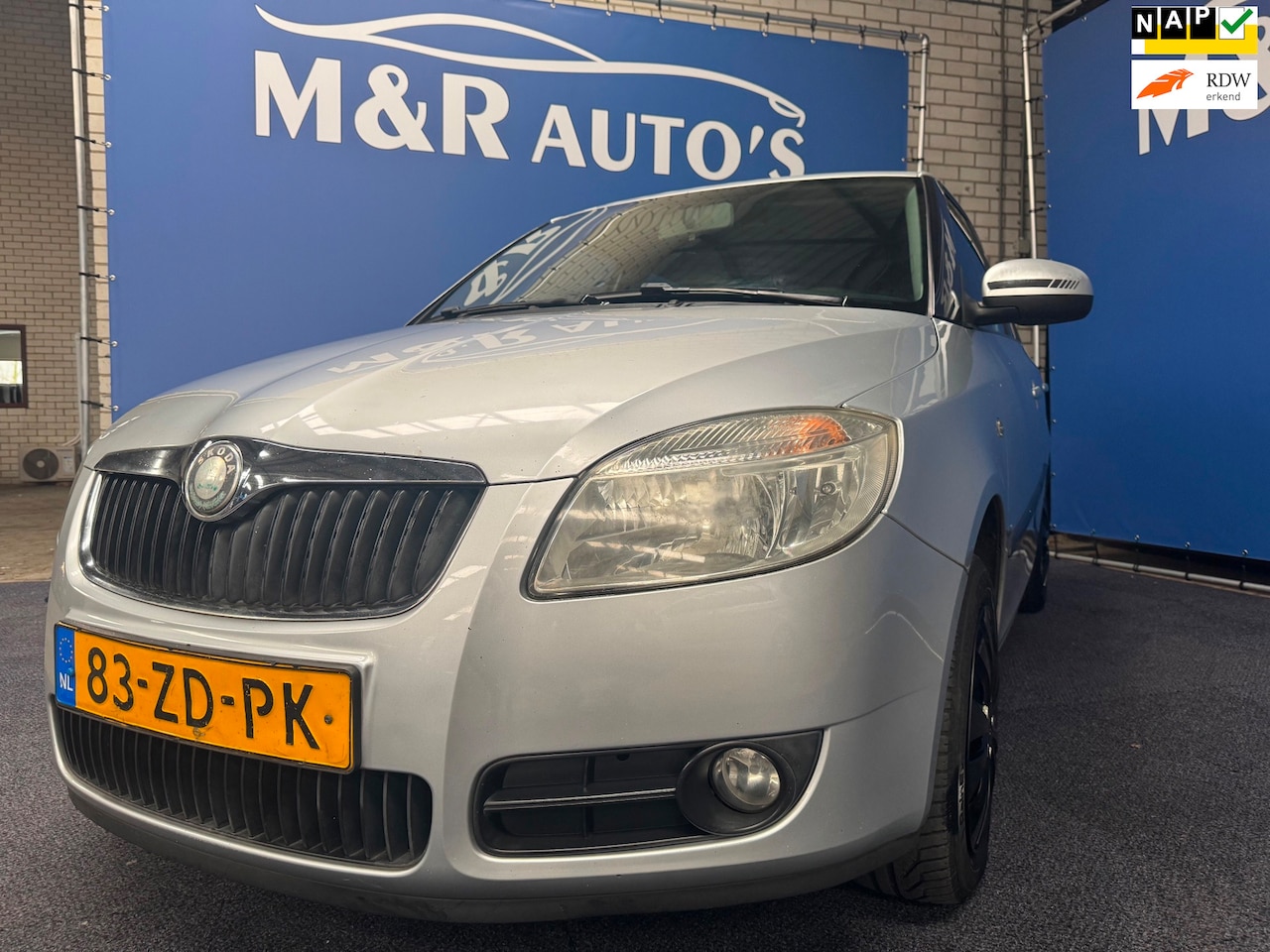 Skoda Fabia - 1.4-16V Ambiente 1.4-16V Ambiente Nieuwe APK - AutoWereld.nl