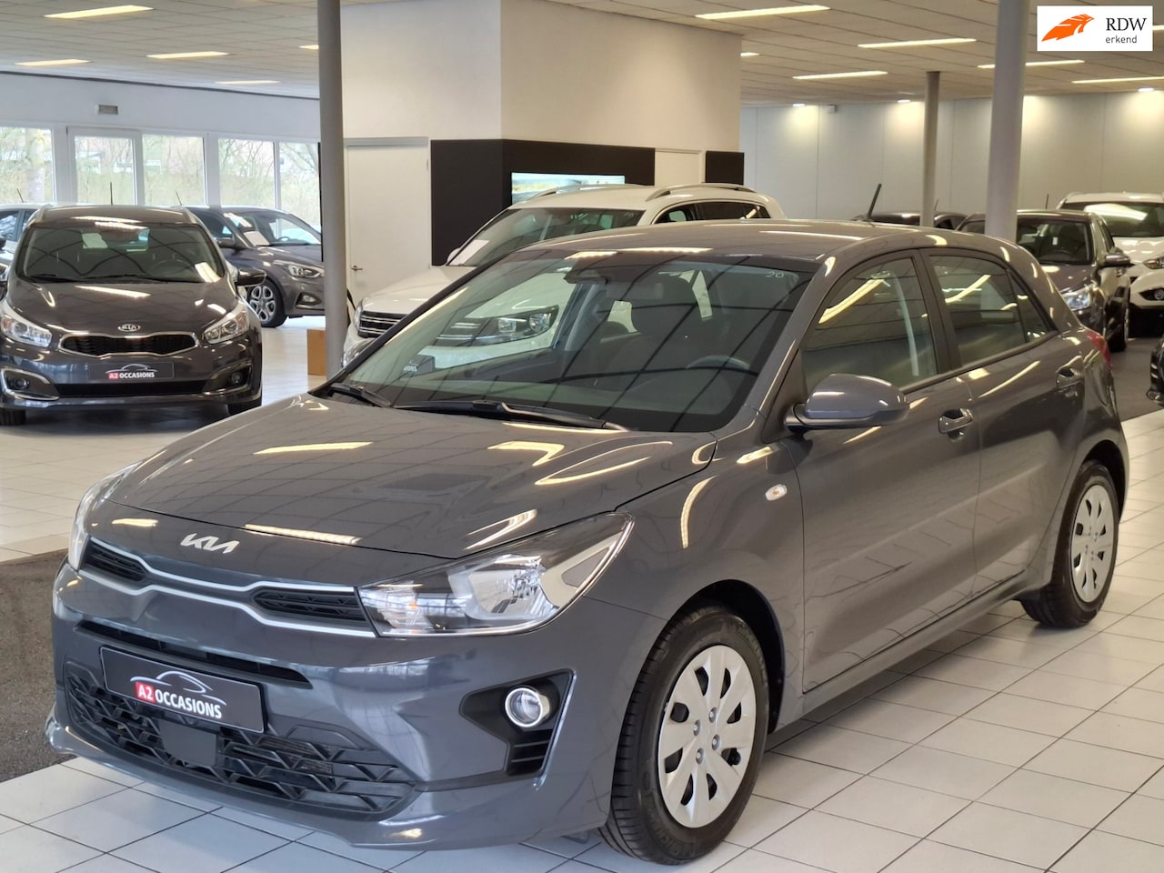 Kia Rio - 1.2 (4 Cil) Bluetooth/PDC/Stoel en stuurverwarming - AutoWereld.nl