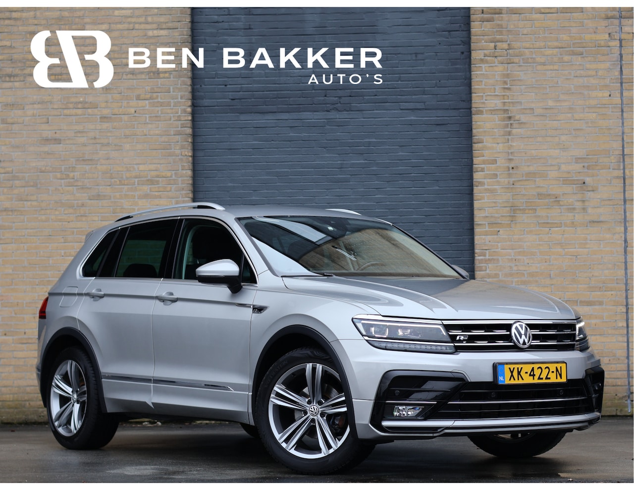 Volkswagen Tiguan - 1.4 TSI Highline R-Line DSG | Virtual Cockpit | ACC | Carplay | Haak | Cam | - AutoWereld.nl