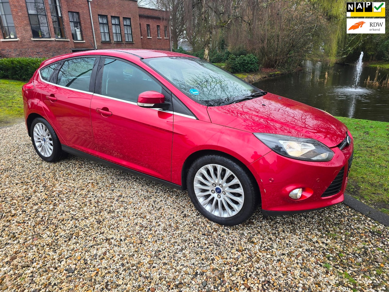 Ford Focus - 1.6 EcoBoost Titanium 1.6 EcoBoost Titanium - AutoWereld.nl