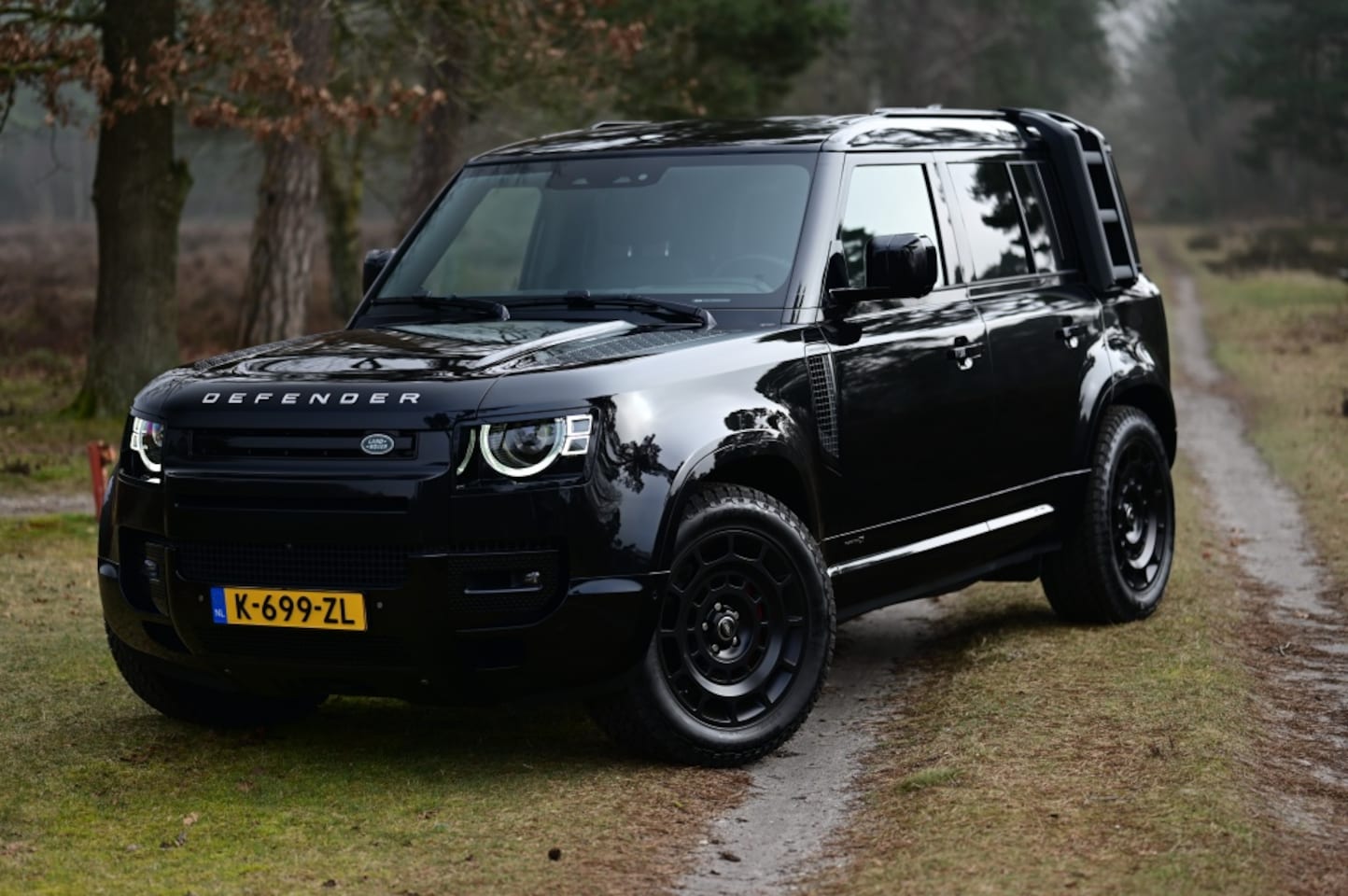 Land Rover Defender 110 - Approved, Standkachel 3.0 P400 110 X - AutoWereld.nl