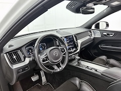 Volvo XC60 - 2.0 T5 AWD R-Design | VERWACHT | PANORAMADAK | BOWERS & WILKINS AUDIO | LUCHTVERING | 360
