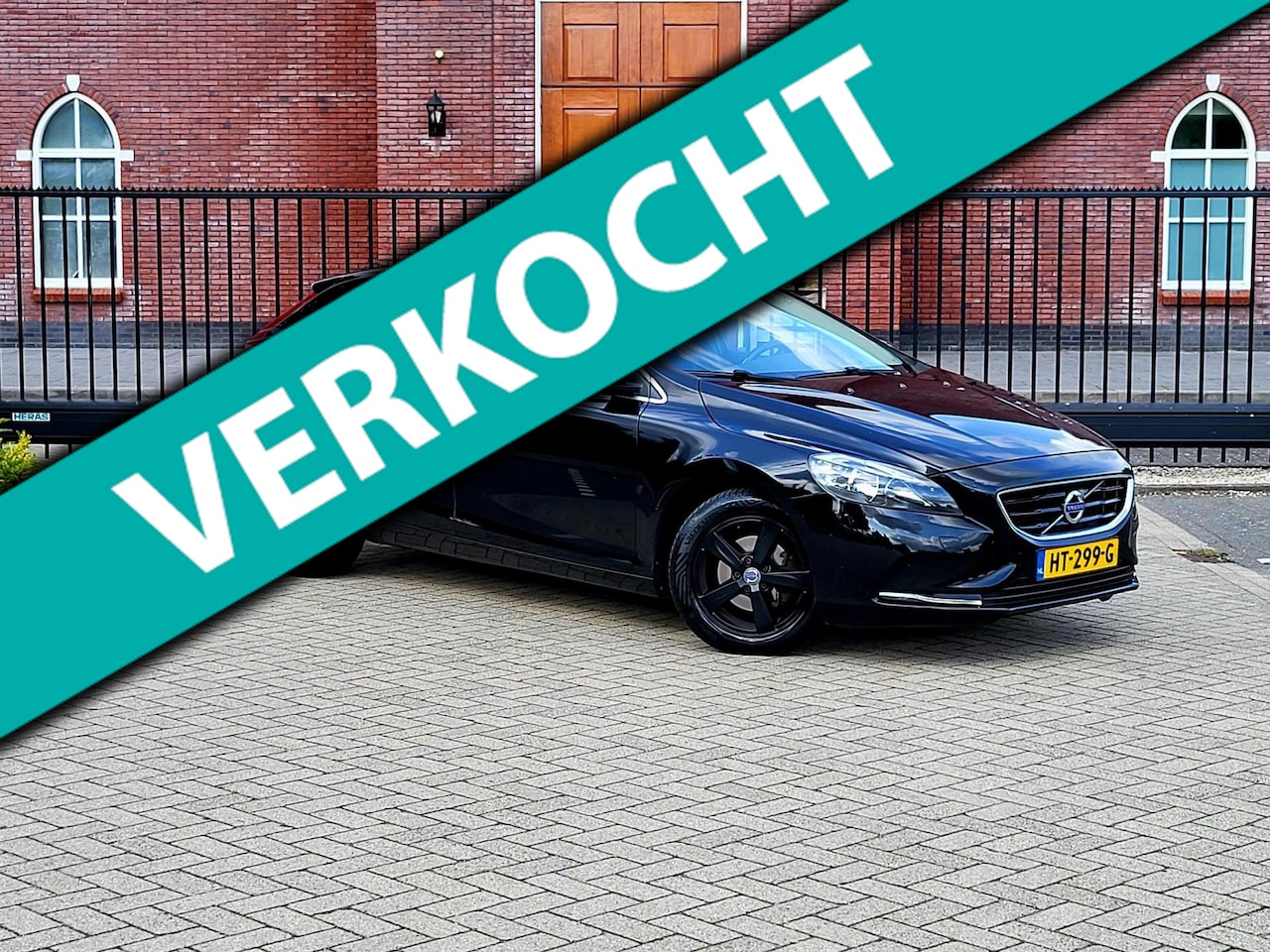Volvo V40 - 2.0 D2 R-Design Business / Nette Auto / Navi / Pdc / Led / Nieuwe Apk - AutoWereld.nl