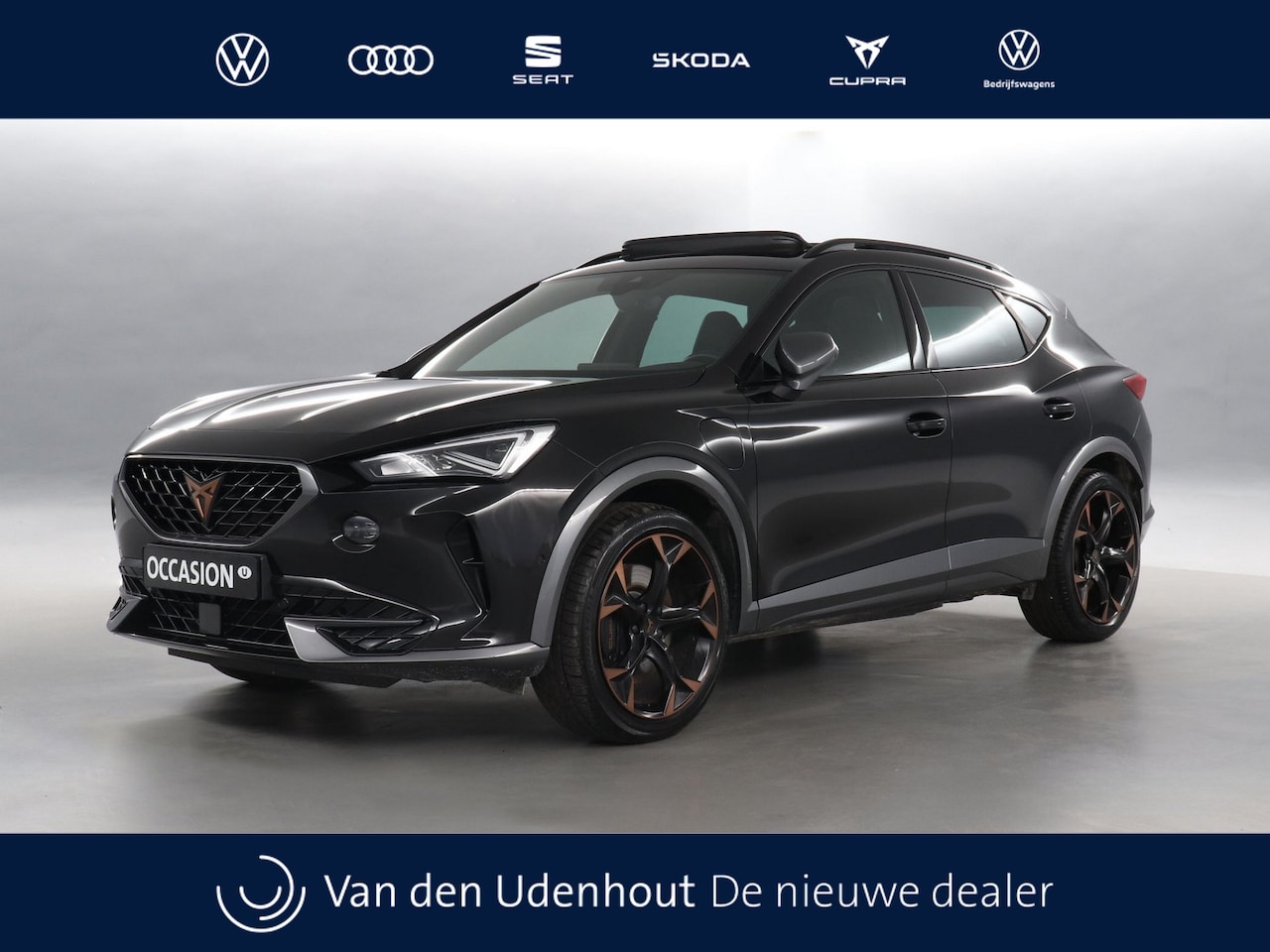 CUPRA Formentor - 1.4 TSI eHybrid 245pk PHEV VZ Performance / Panoramadak / Trekhaak / Leer / S-Stuur - AutoWereld.nl