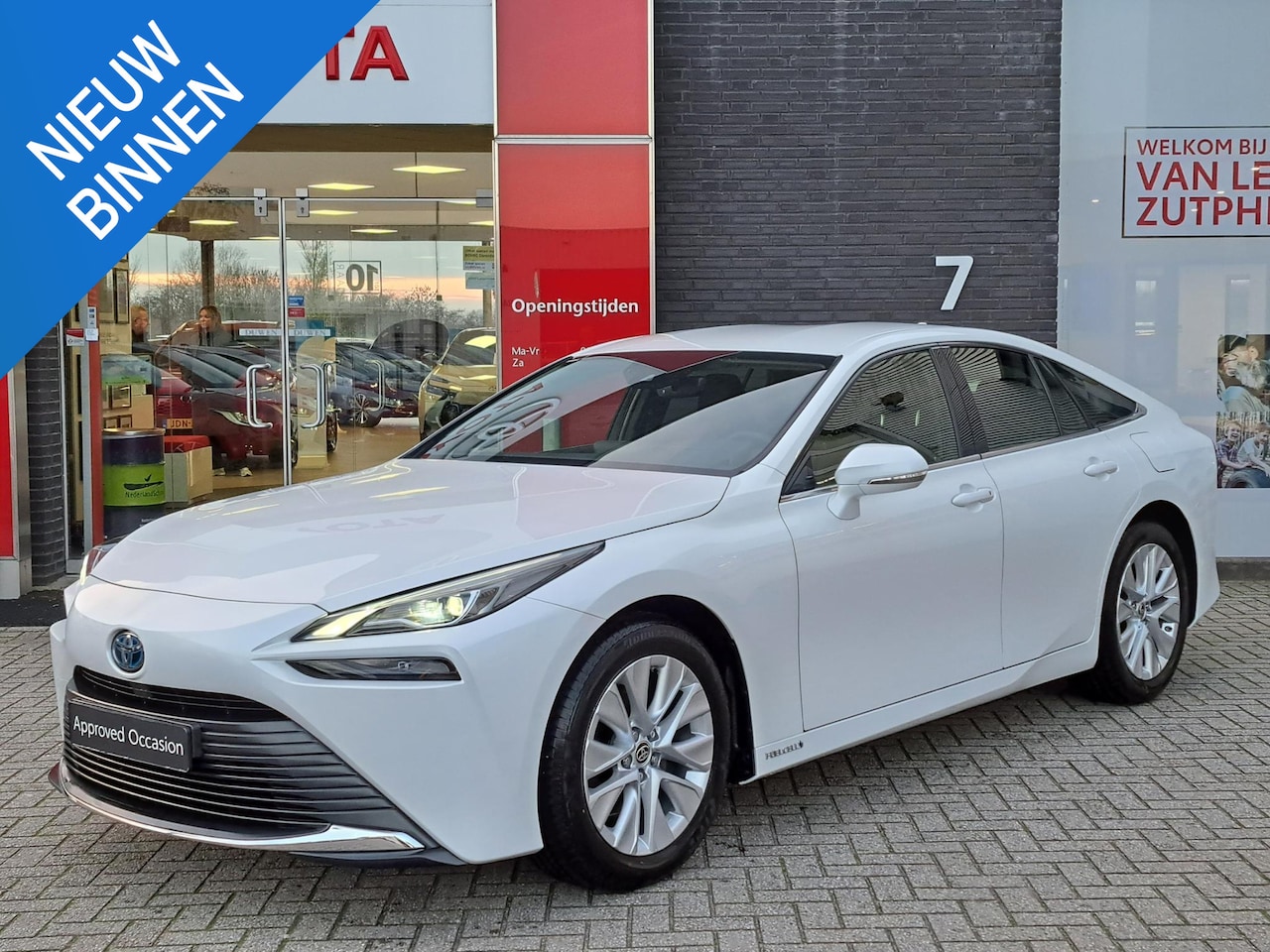 Toyota Mirai - Dynamic WATERSTOFAUTO KEYLESS JBL-AUDIO STOELVERW. APPLE/ANDROID CLIMA CAMERA AD-CRUISE RE - AutoWereld.nl