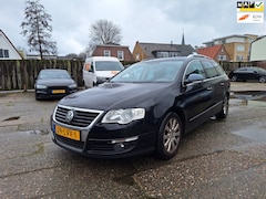 Volkswagen Passat Variant - | 1.4 TSI Comfortline BlueMotion | Automaat | Navigatiesysteem | 2e eigenaar |