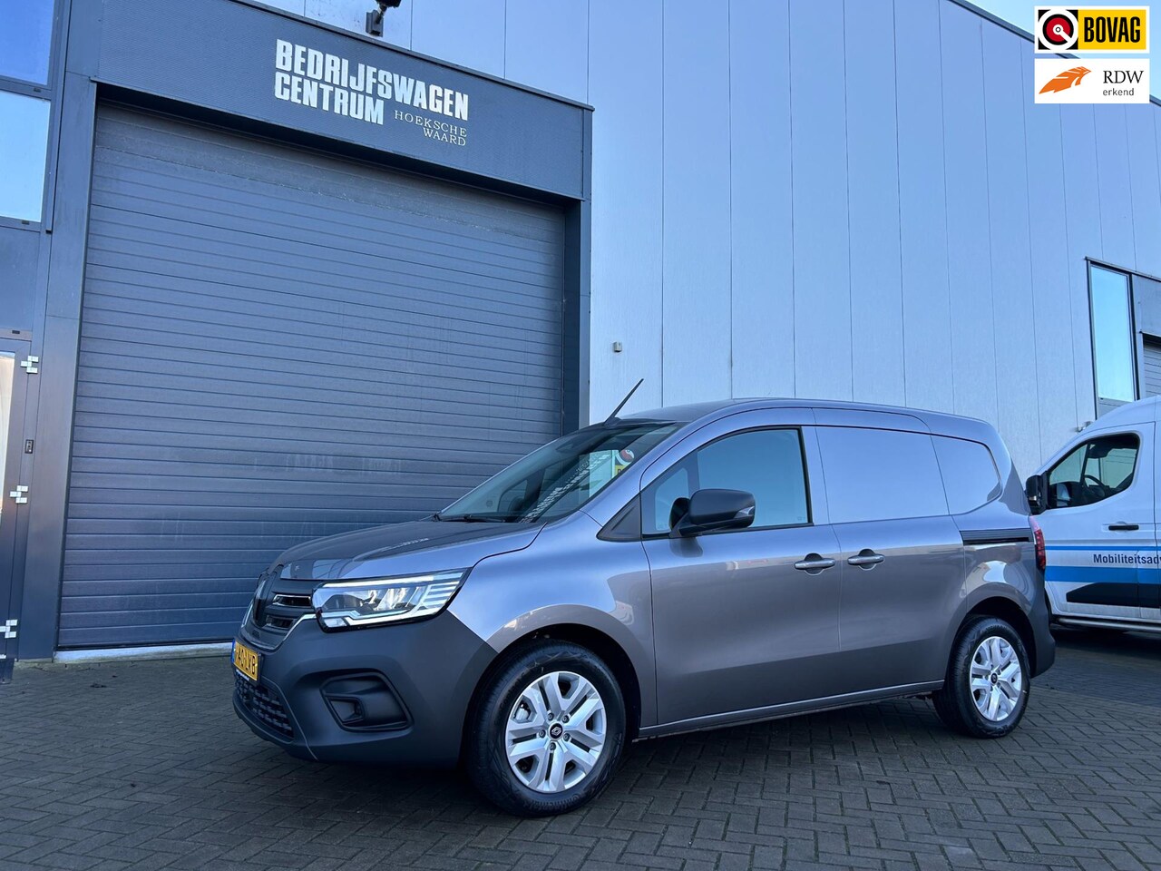 Renault Kangoo E-Tech - Advance L1 44 kWh|2x Schuifdeur 22kW AC en 80kW DC laden - AutoWereld.nl